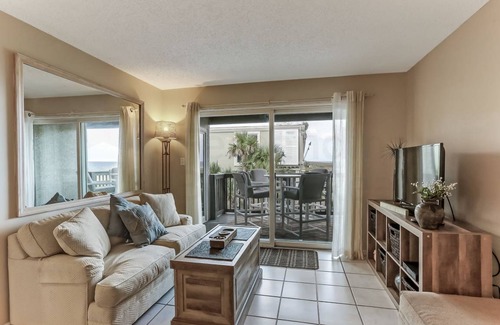 Fernandina Beach Condo | 72 m² Condo ∙ 2 bedrooms ∙ 4 guests