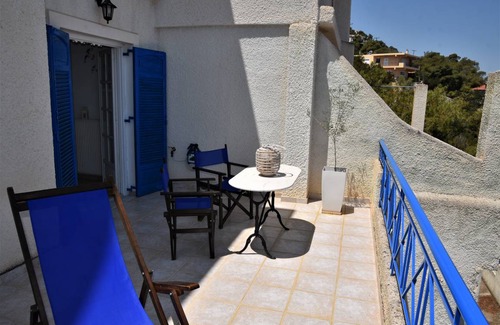 Katakali House | 72 m² House ∙ 2 bedrooms ∙ 4 guests