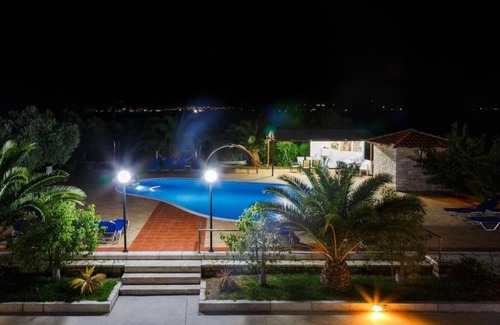 Paralio Astros Villa | 72 m² Villa ∙ 3 bedrooms ∙ 4 guests