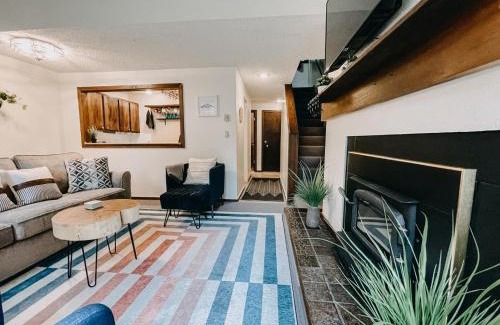 Glacier Apartment | 73SW - WiFi - F P - WithD - Sleeps 6 home