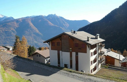 Ovronnaz Apartment | 74 m² Apartment ∙ 2 bedrooms ∙ 6 guests