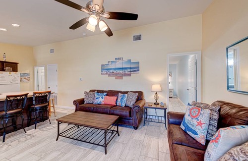 Port Aransas Condo | 74 m² Condo ∙ 2 bedrooms ∙ 6 guests