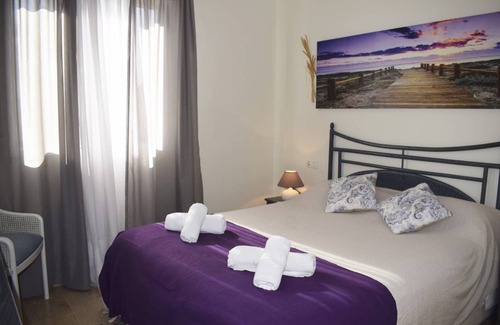 Molinell Apartment | 75 m² Apartment ∙ 2 bedrooms ∙ 6 guests