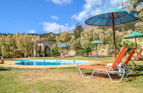 Triopetra House | 75 m² House ∙ 2 bedrooms ∙ 4 guests