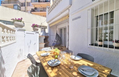 L'Escala Villa | 75 m² Villa ∙ 3 bedrooms ∙ 6 guests