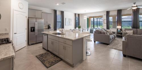 Loughman House | 7547OML-Solterra Resort