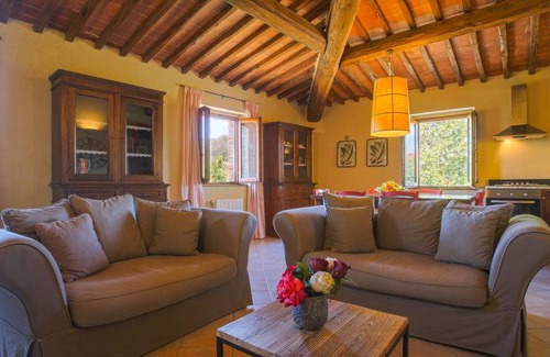 Casole d'Elsa Apartment | 76 m² Apartment ∙ 2 bedrooms ∙ 3 guests