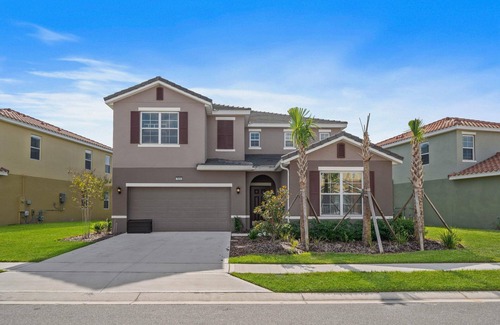 Loughman Cottage | 7659 Oakmoss Loop