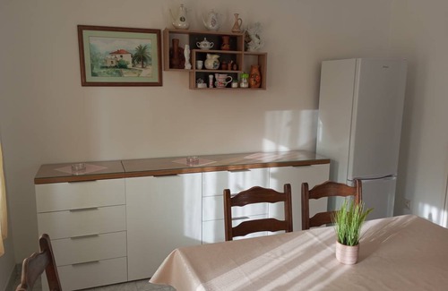 Dugi Rat Apartment | 78 m² Apartment ∙ 3 bedrooms ∙ 6 guests
