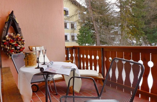 Surlej Apartment | 78 m² Apartment ∙ 2 bedrooms ∙ 4 guests