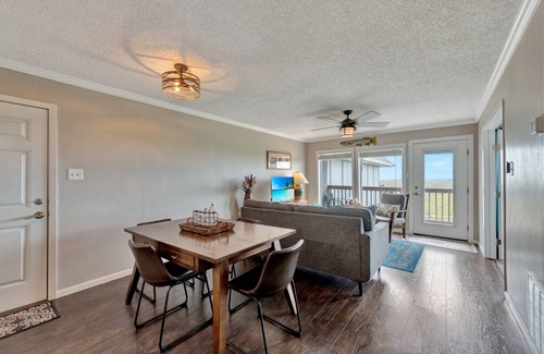 Port Aransas Apartment | 79 m² Apartment ∙ 2 bedrooms ∙ 4 guests