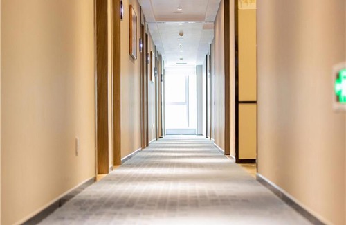 Chongqing Hotel | 7Days Premium Chongqing North Train Station North Square Center Branch
