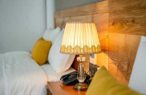 Ngu Hanh Son Hotel | 7S Sunny Ocean Hotel & Spa nằm ở khu vực bãi biển Mỹ Khê thuộc thành phố Đà Nẵng