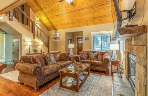 Columbia Falls House | 7th Fairway Getaway