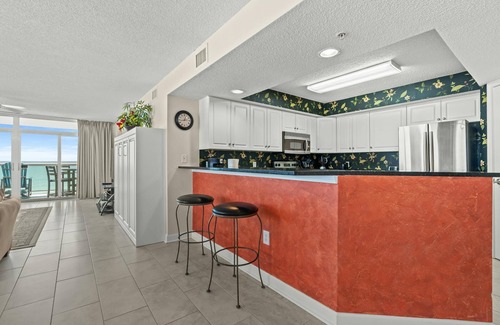 North Myrtle Beach Condo | 7th floor oceanfront 4-bed, 3-bath condo, Cherry Grove Beach | Laguna Keyes - 702