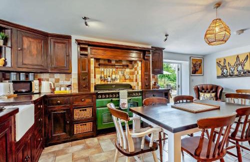 Winterbourne House | 8 Bed in Bristol 87469