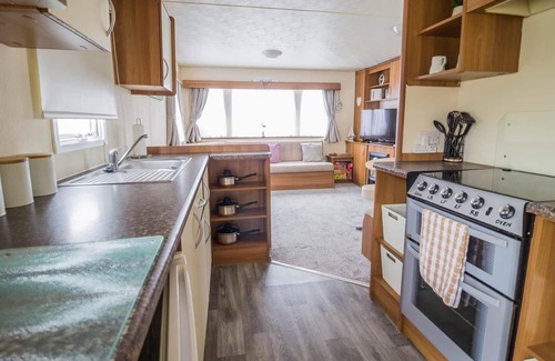 Clacton-on-Sea House | 8 berth caravan at Highfield Grange nearby Clacton-on-Sea ref 26270E