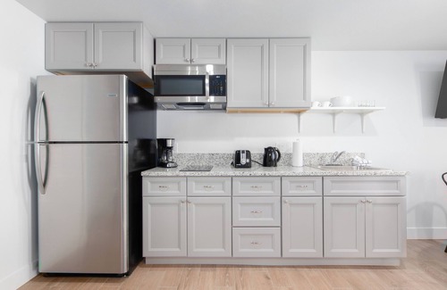 Mammoth Lakes Apartment | #8 In town NEW apartment by restaurants