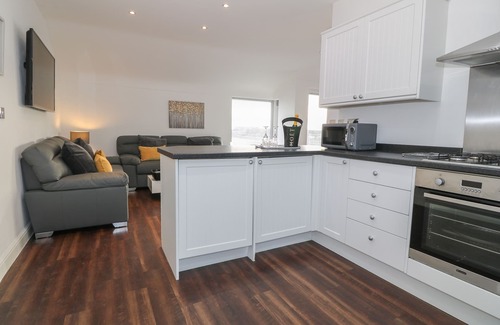 Rhyd-y-clafdy Cottage | 8 MARINA VIEW, pet friendly, luxury holiday cottage in Pwllheli