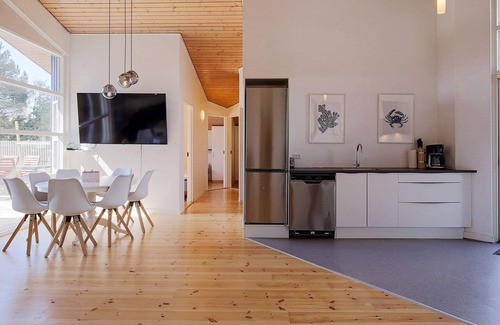 Bøtø By House | 8 person holiday home in Væggerløse