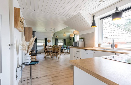 Blavand House | 8 person holiday home in Blåvand