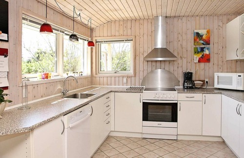 Lonstrup House | 8 person holiday home in Hjørring