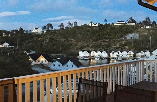 Sveio House | 8 person holiday home in Auklandshamn