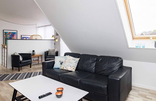 Østerskov House | 8 person holiday home in Humble