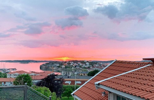 Ellos House | 8 person holiday home in ELLÖS