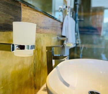 Kudapaduwa Hotel | 8 Plus Luxury Apartments