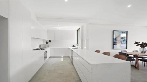 Terrigal House | #8 The Ash Apartments Close To Beach Accom Holidays