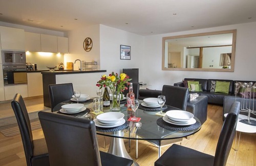 Dartmouth Cottage | 8 THE POTTERY, pet friendly in Dartmouth
