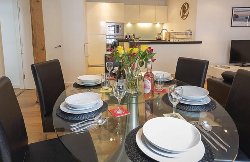 Dartmouth Cottage | 8 THE POTTERY, pet friendly in Dartmouth