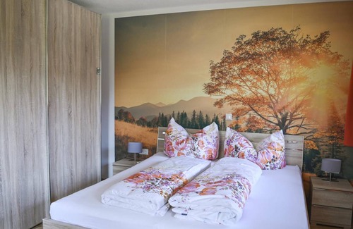 Strass im Zillertal Apartment | 80 m² Apartment ∙ 2 bedrooms ∙ 5 guests