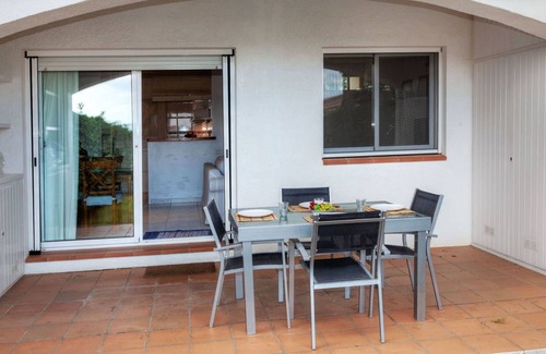 Pals Other | 80 m² Accommodation ∙ 2 bedrooms ∙ 4 guests