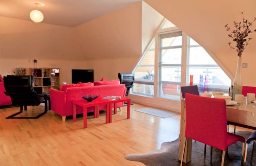 Ipswich Apartment | 80 m² Apartment ∙ 2 bedrooms ∙ 4 guests