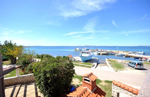 Kosljun Apartment | 80 m² Apartment ∙ 2 bedrooms ∙ 4 guests