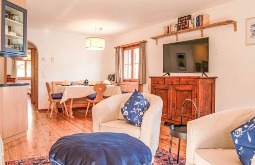 Zuoz Apartment | 80 m² Apartment ∙ 2 bedrooms ∙ 4 guests