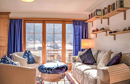 Zuoz Apartment | 80 m² Apartment ∙ 2 bedrooms ∙ 4 guests