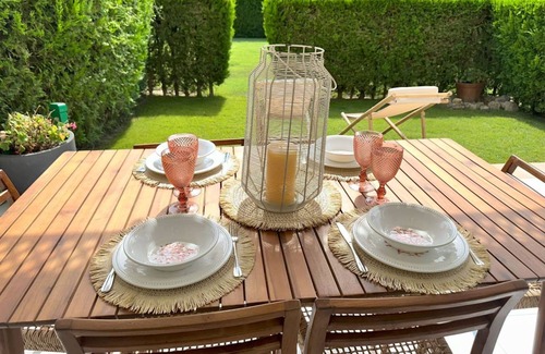Pals Apartment | 80 m² Apartment ∙ 2 bedrooms ∙ 4 guests