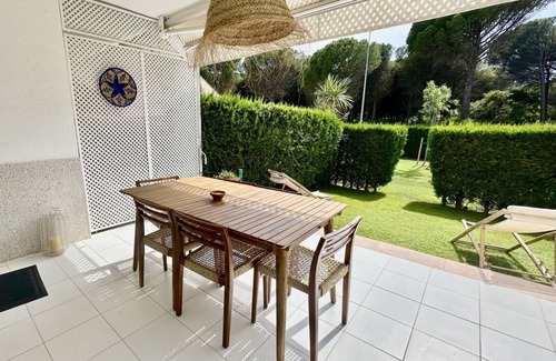 Pals Apartment | 80 m² Apartment ∙ 2 bedrooms ∙ 4 guests