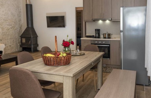 Roustika Apartment | 80 m² Apartment ∙ 2 bedrooms ∙ 4 guests