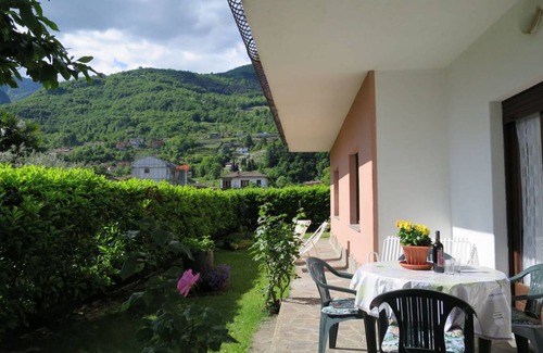 Porlezza Apartment | 80 m² Apartment ∙ 2 bedrooms ∙ 5 guests