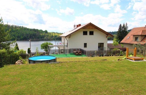 Zupanovice Apartment | 80 m² Apartment ∙ 1 bedroom ∙ 9 guests