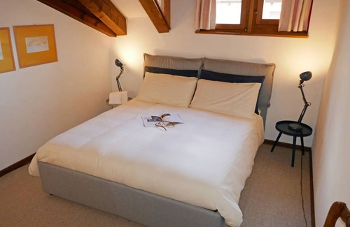 Sils-Maria Apartment | 80 m² Apartment ∙ 2 bedrooms ∙ 6 guests