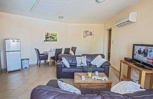 Ayia Napa Cottage | 80 m² Cottage ∙ 2 bedrooms ∙ 4 guests