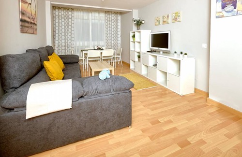 Plaza de Toros Vieja Apartment | 80 m² Apartment ∙ 3 bedrooms ∙ 7 guests