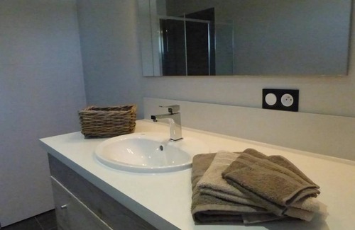 Chapeau House | 80 m² House ∙ 2 bedrooms ∙ 4 guests