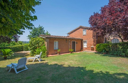 Pescia House | 80 m² House ∙ 3 bedrooms ∙ 6 guests