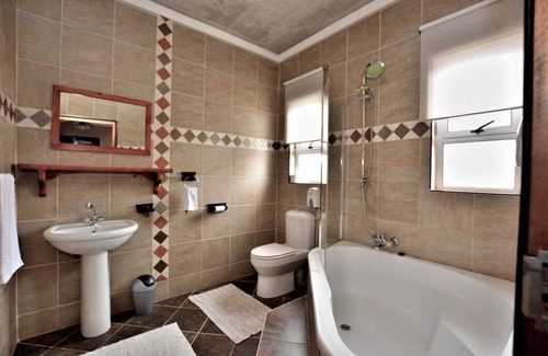 Swakopmund Resort | 80 m² Private room ∙ 3 bedrooms ∙ 6 guests